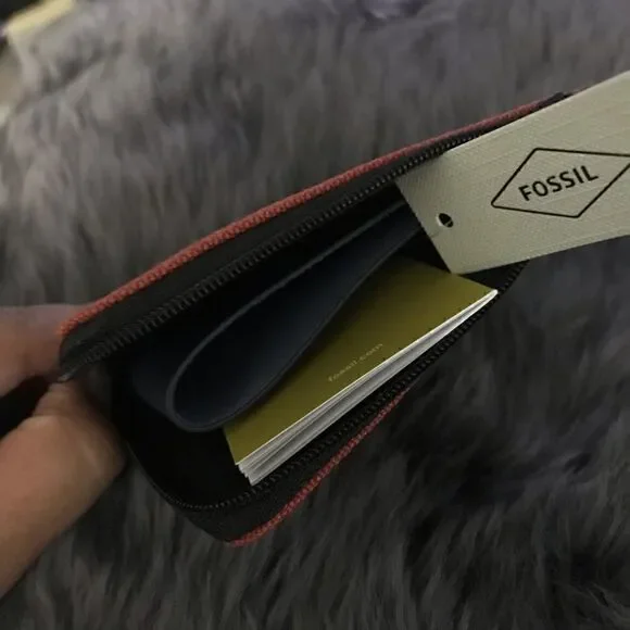 FOSSIL Grady L-zip bifold in navy - Picture 3 of 4